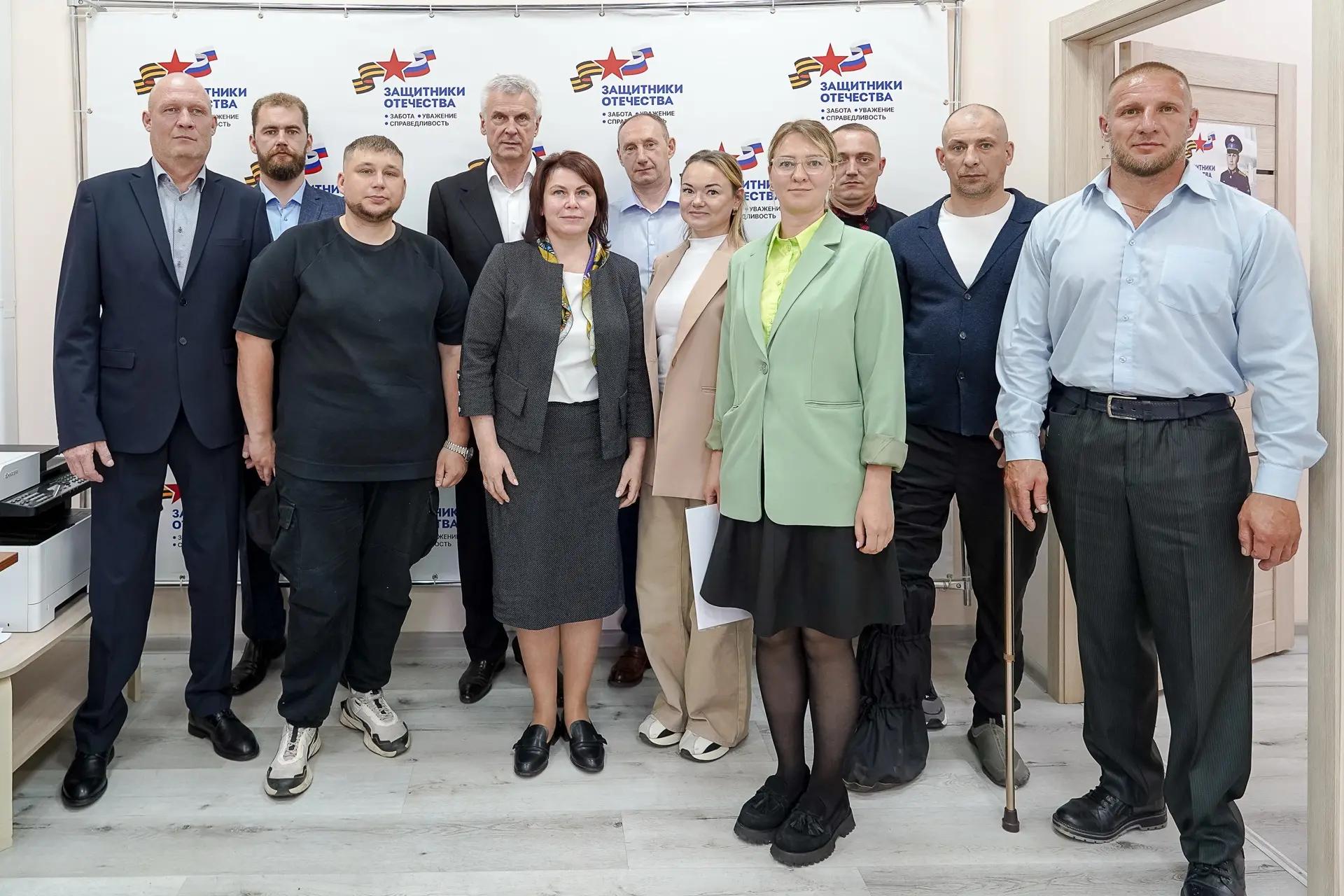 Встреча ветеранов СВО с губернатором Магаданской области